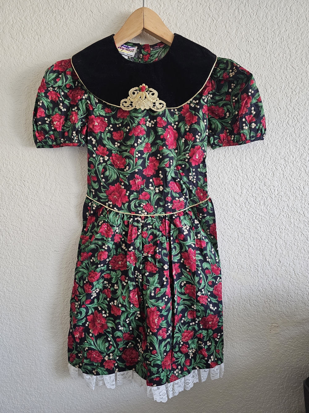 VTG 90s Emily West Christmas Dress Velvet Lace 14